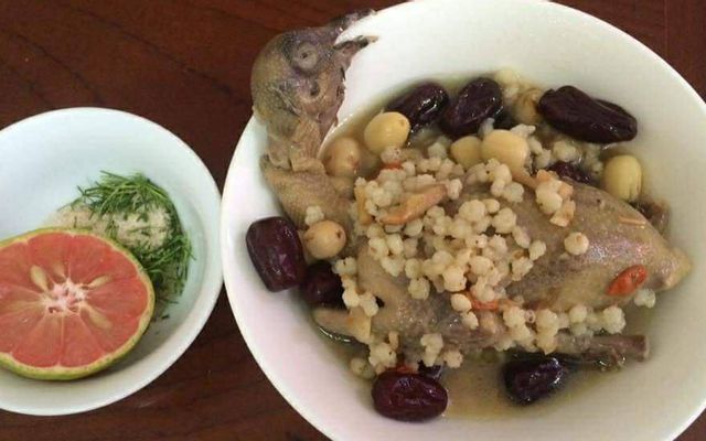 homecook-ga-tan-thuoc-bac-nguyen-quy-uc