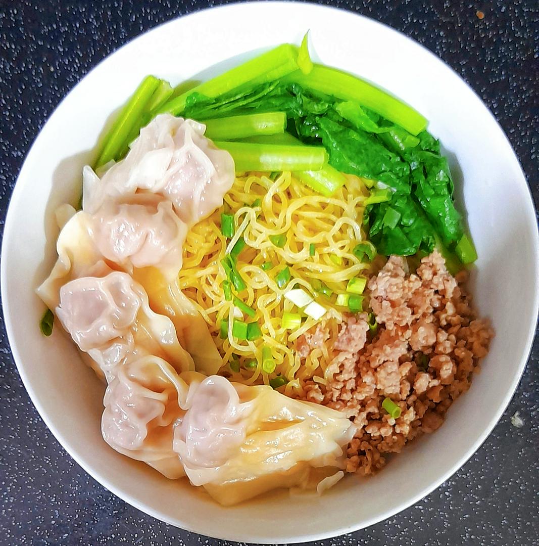 mi-2-vat-5v-hoanh-thanh-thit-bam