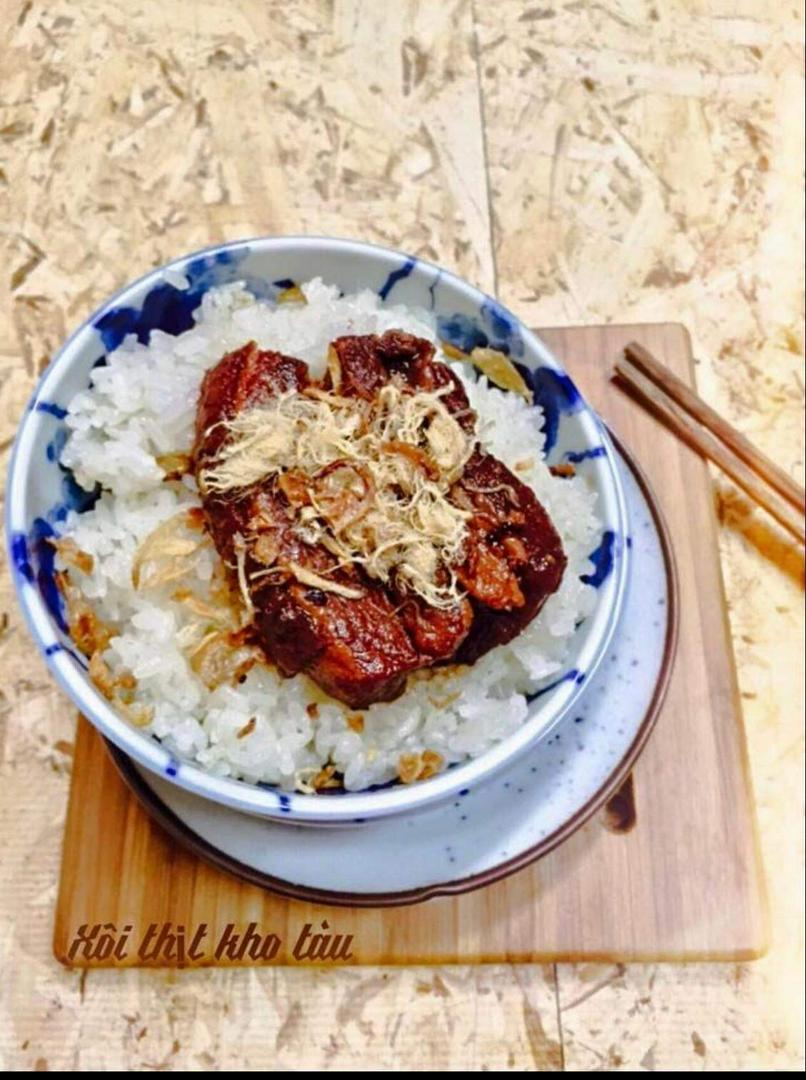 com-ca-luc-nuong-trung-chien