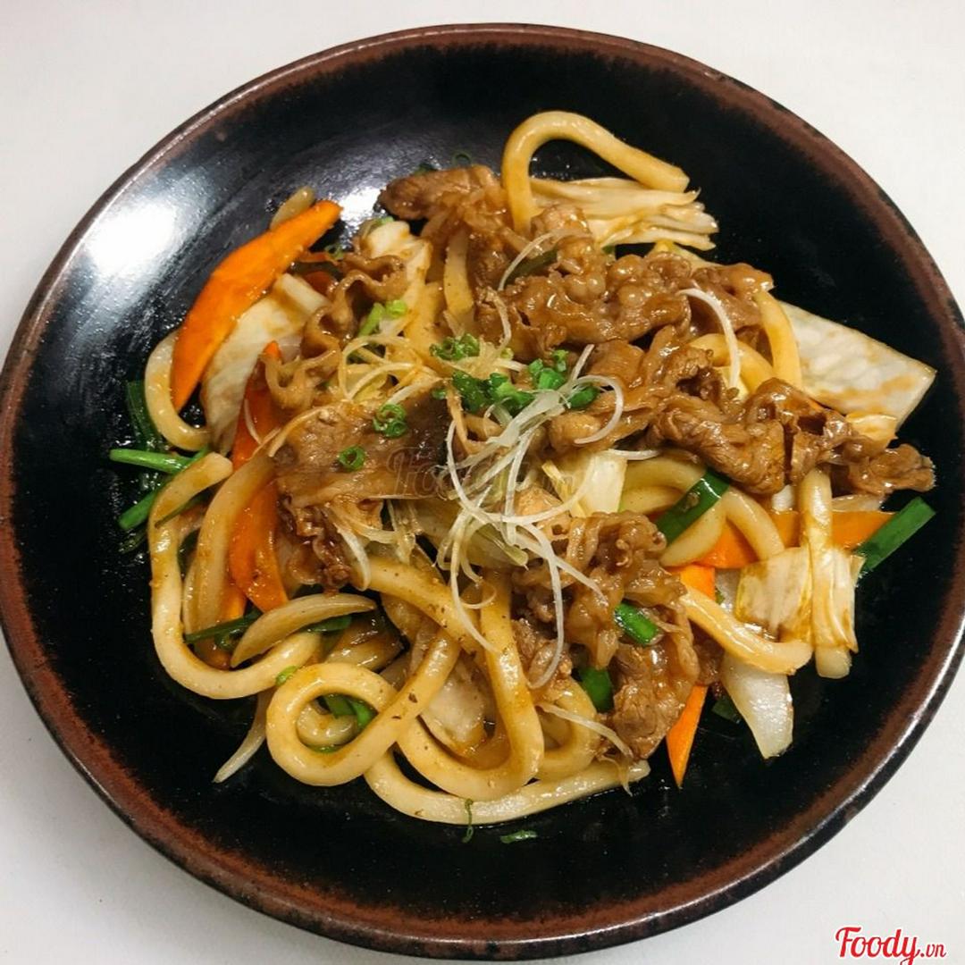 mu6-gyuniku-yaki-udon-mi-udon-xao-bo