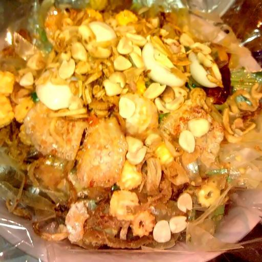 banh-trang-tron-toping