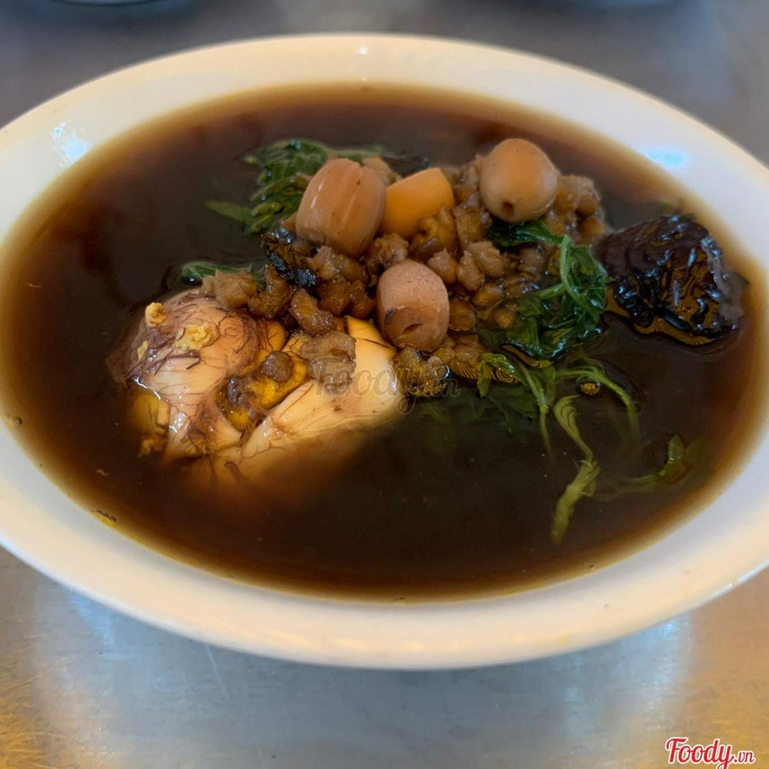 trung-vit-lon-ngai-cuu-thuoc-bac-1-qua