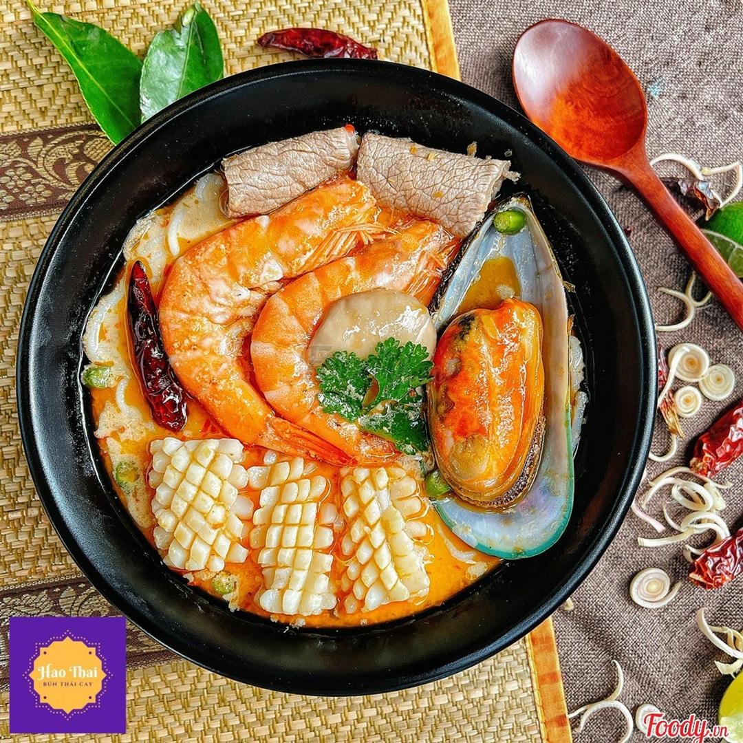 bun-tomyum-sieu-topping