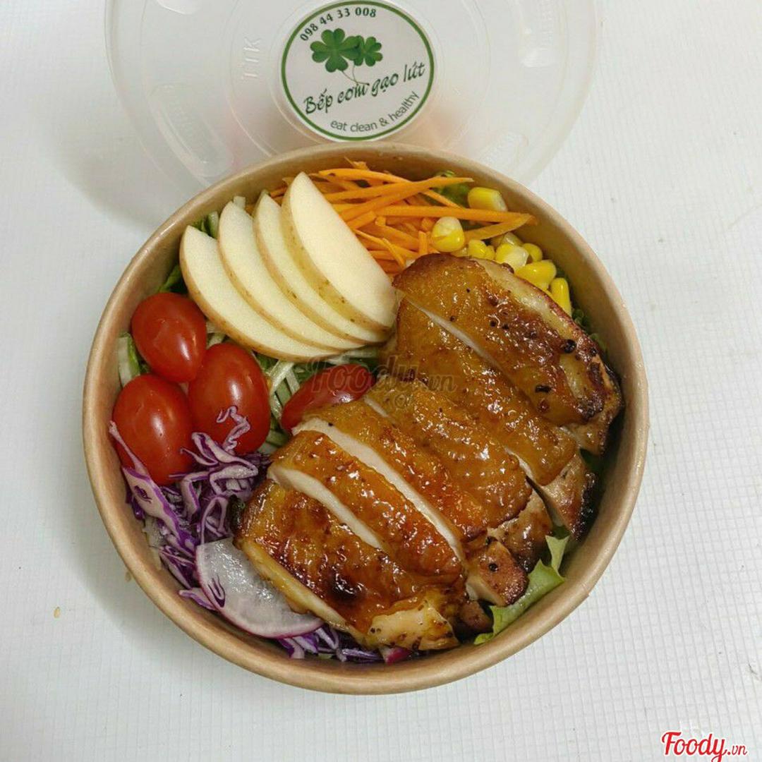 salad-ma-ui-ga-nuong-mat-ong