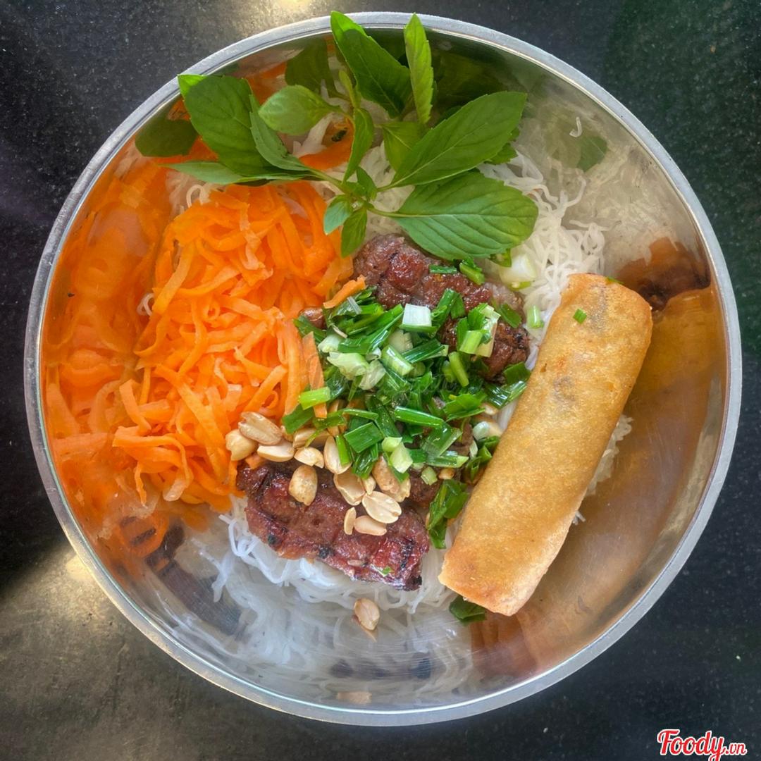 bun-nem-nuong-cha-gio