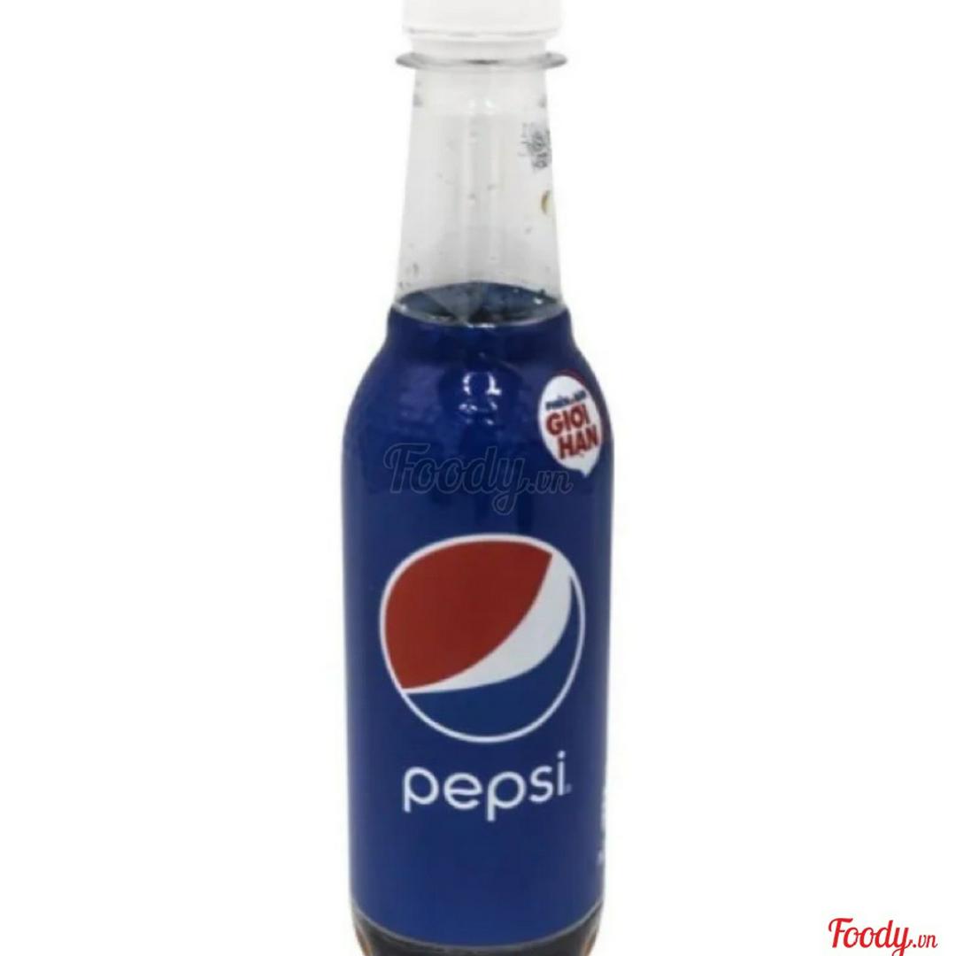 pepsi-chai-nhua-330ml