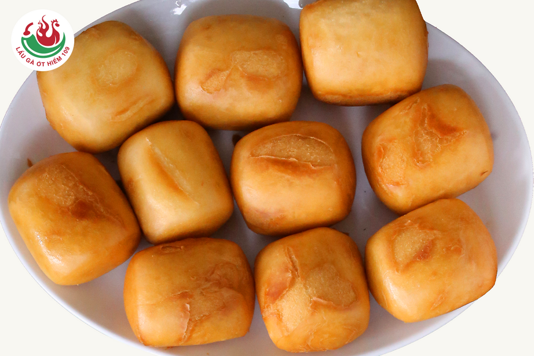 banh-bao-chien-5-cai