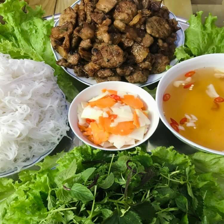 combo-bun-cha-suat-lon-sua-au-nanh