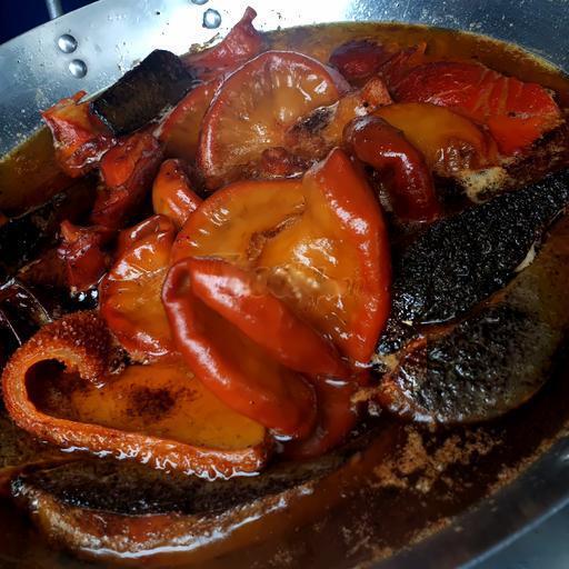 nua-kg-pha-lau-chien