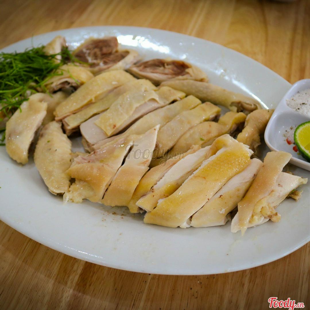 combo-ga-luoc-1-2-con