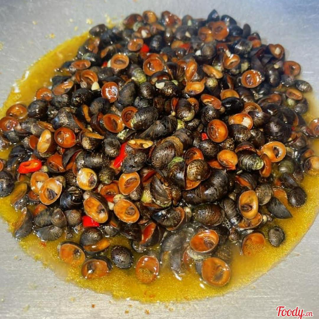 oc-dua-xao-bo-toi-phan-lon-nua-kg