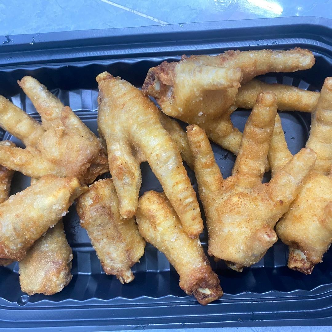 chan-ga-chien-truyen-thong