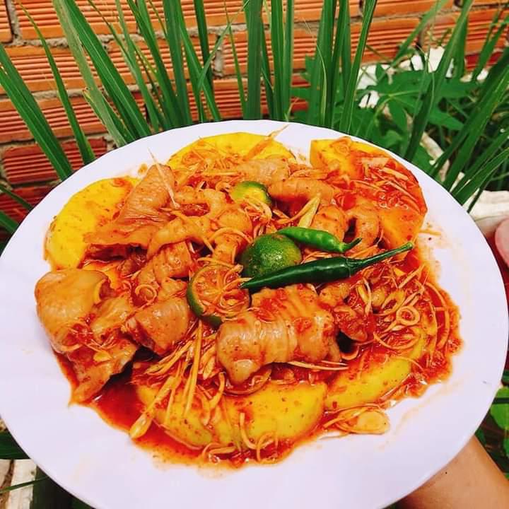 chan-ga-rut-xuong-xot-thai-co-lon