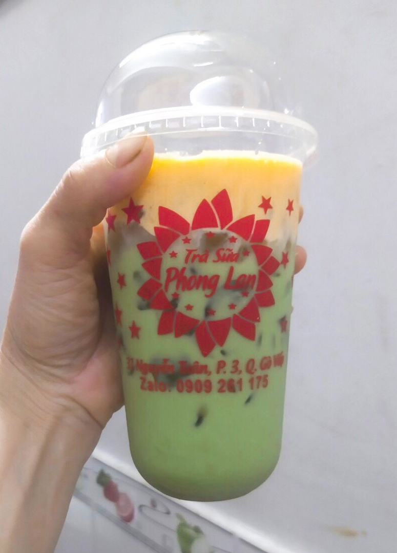 tra-sua-mat-cha-kem-trung-dua-nuong-taiwan