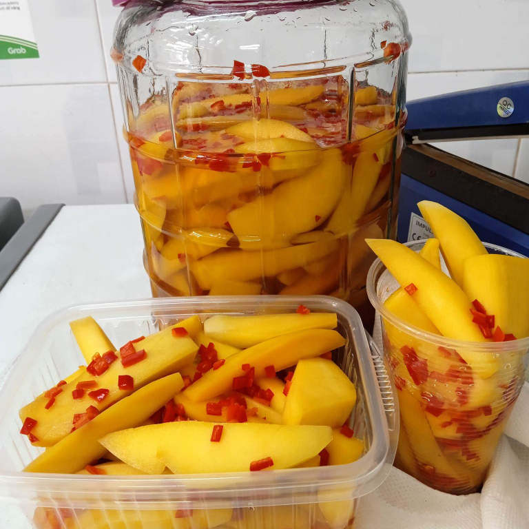 xoai-ngam-chua-ngot-600gr