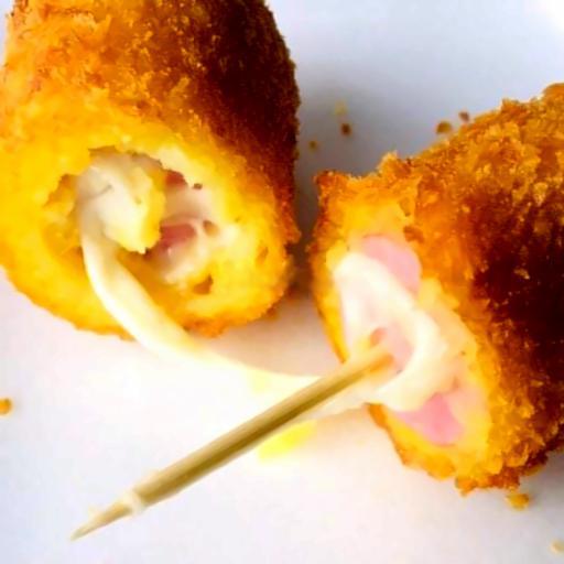 pho-mai-que-xuc-xich