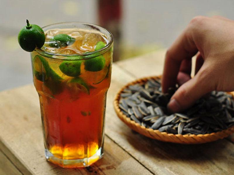 tra-tac-xi-muoi-tran-chau-trang