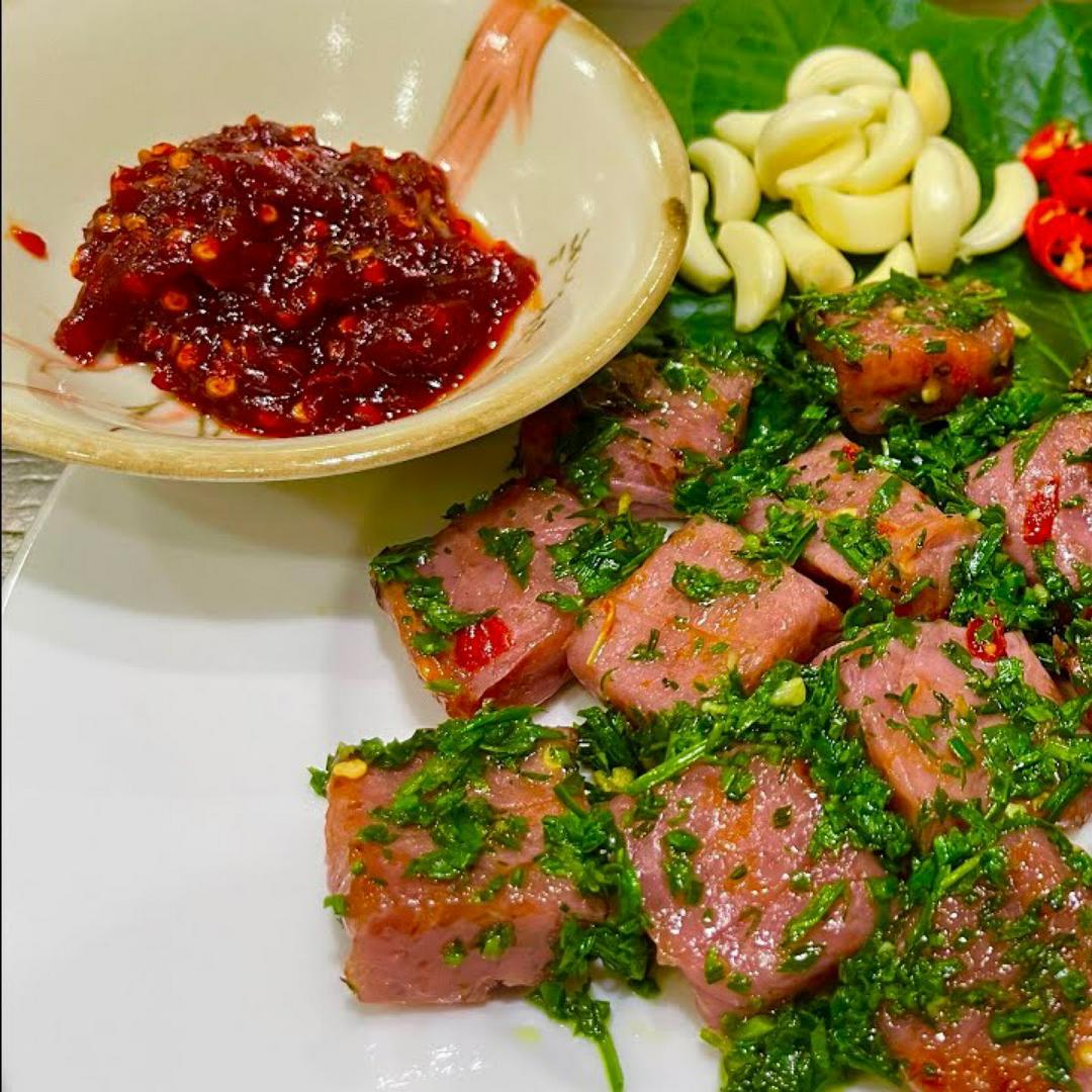 nem-chua-nuong