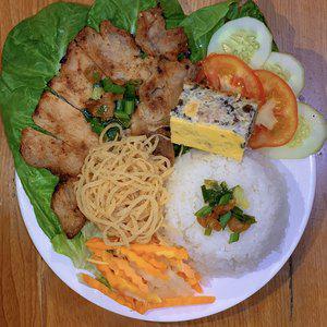 com-tam-suon-bi-cha-tra-tac