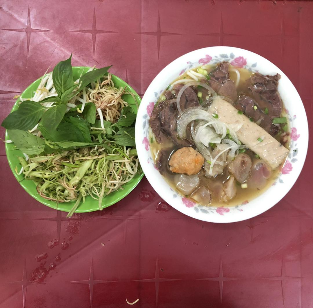 bun-bo-hue-ac-biet-khong-gio