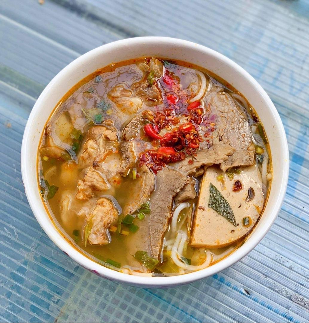 bun-bo-nam-gan-cha