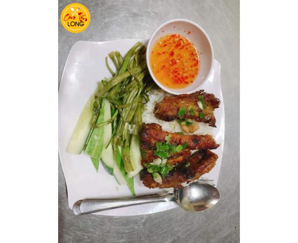 com-suon-cay-nuong-quan-long