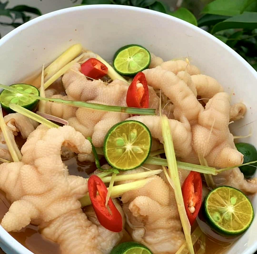 chan-ga-sa-tac-rut-xuong-tui-to