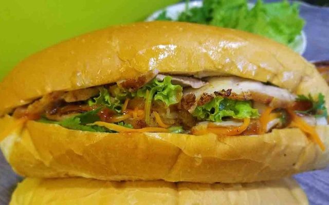 co-huong-banh-mi-xoi-bui-xuong-trach