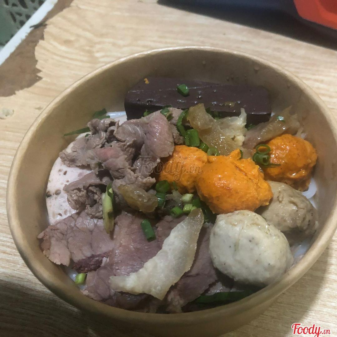 bun-bo-hue-ac-biet-khong-mong