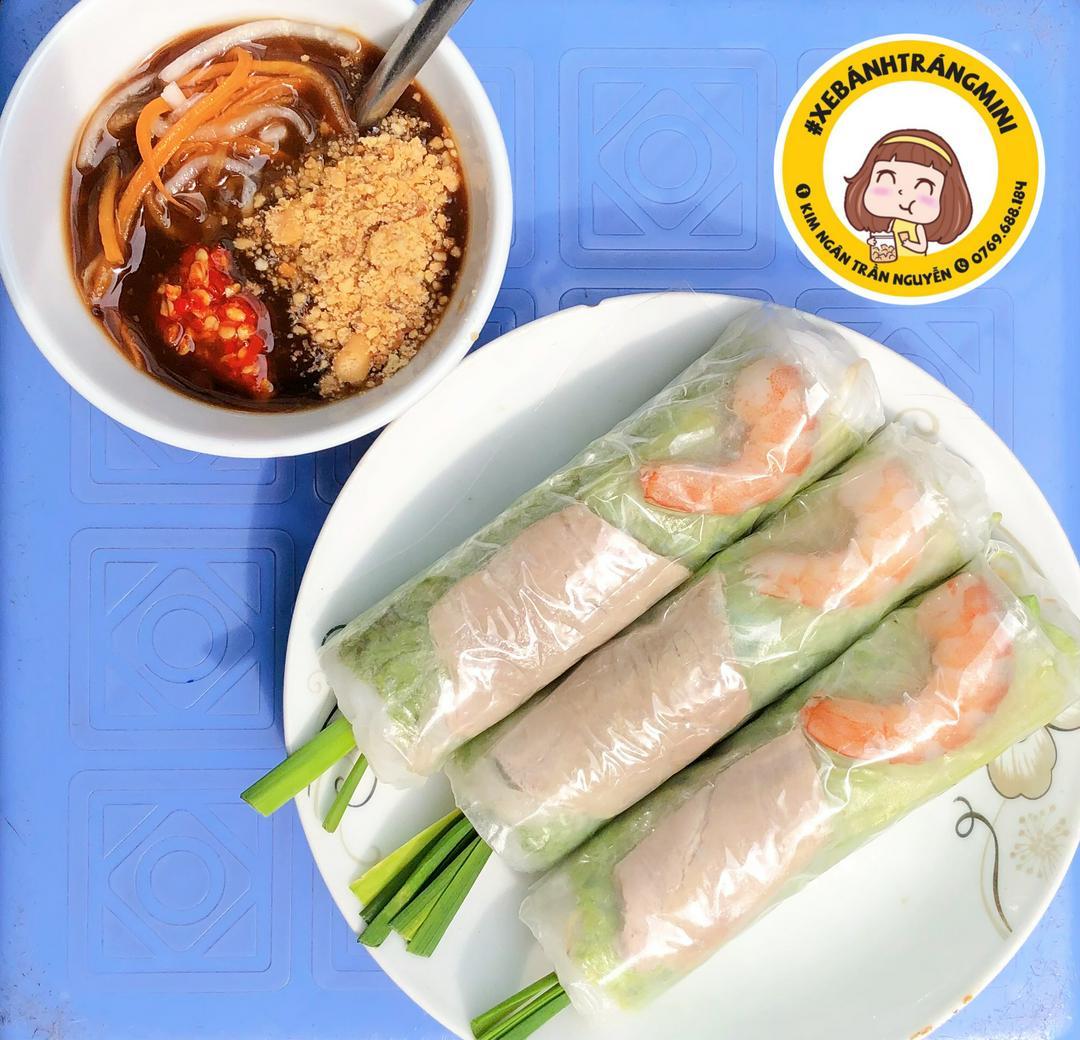 combo-banh-flan-goi-cuon-tom-thit