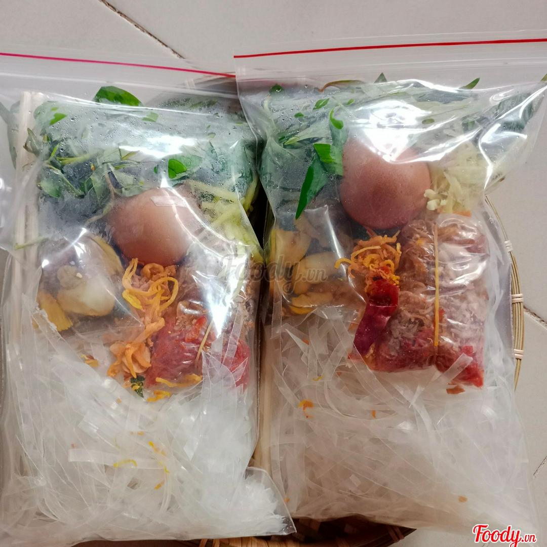 banh-trang-tu-tron-trung-ga