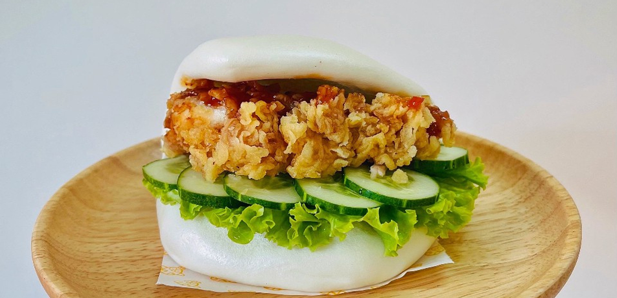 bao-burger-banh-bao-kep-burger-suong-nguyet-anh