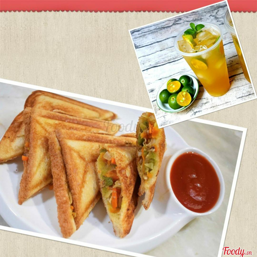 combo-sandwich-pate-ga-nuoc-quat