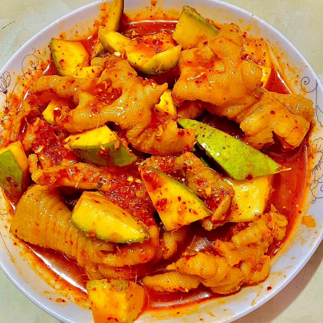 chan-ga-sot-thai-rut-xuong-tui-to