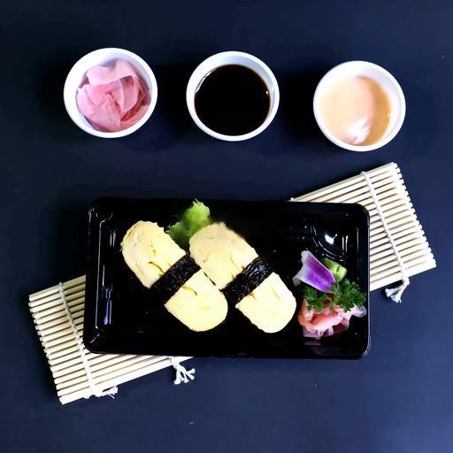 sushi-trung-cuon