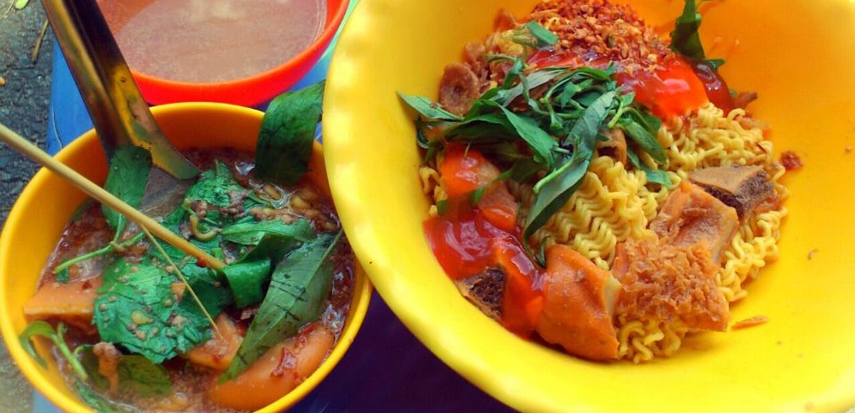 ha-cao-pha-lau-bo-marie-curie-le-ai-hanh