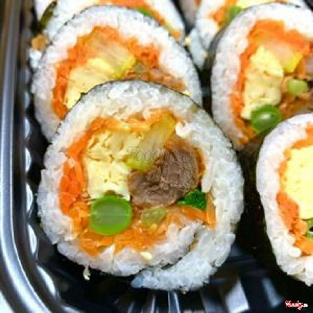 kimbap-thit-nuong-bulgogi
