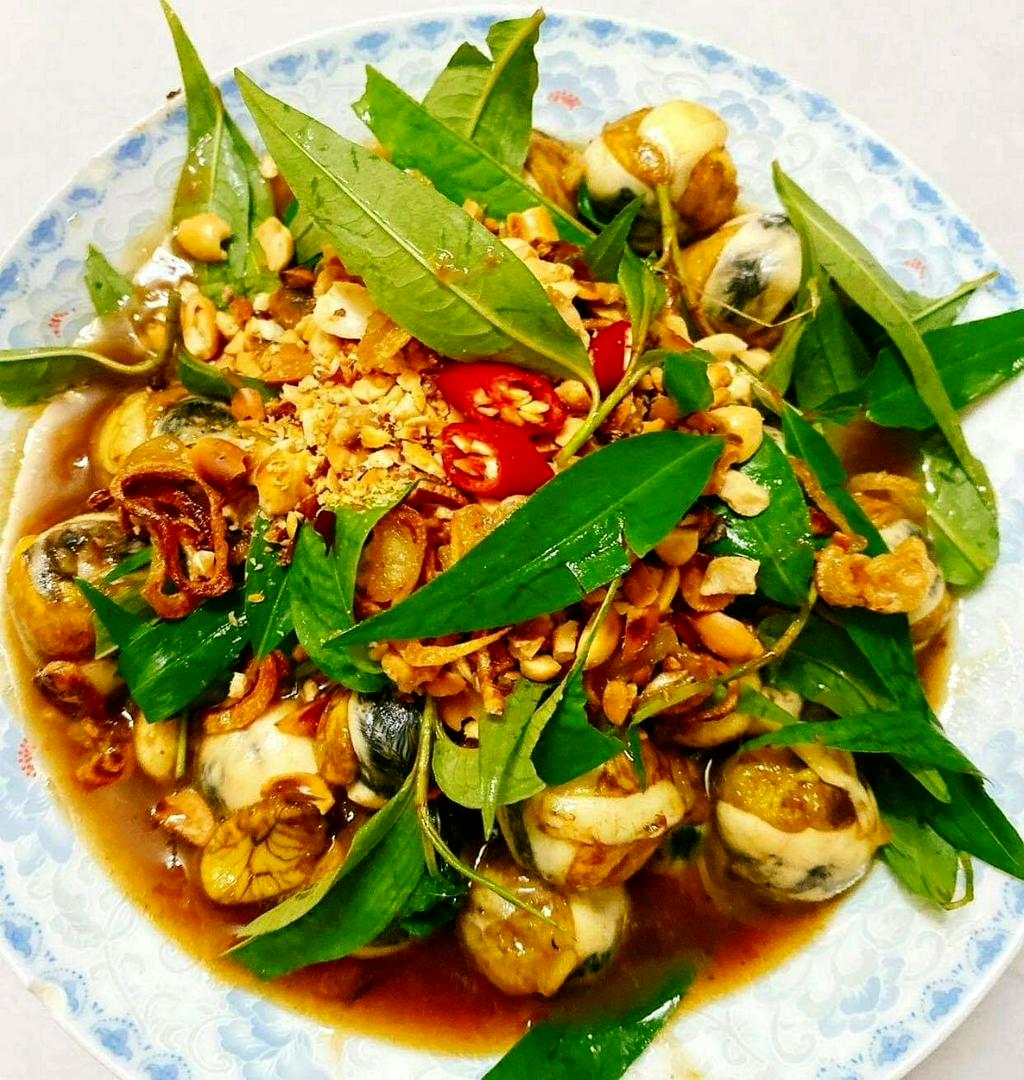 trung-cut-lon-xao-me-10q