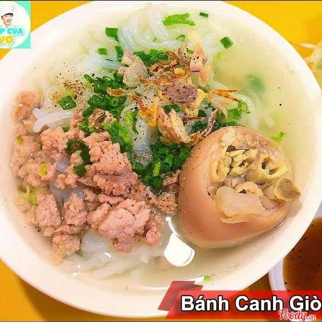 banh-canh-gio-heo-thit-bam