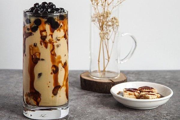 tra-sua-tran-chau-uong-en