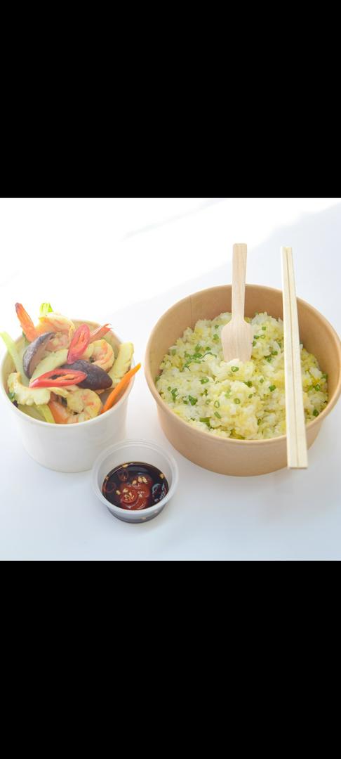 com-chien-tom-muc-xao-rau