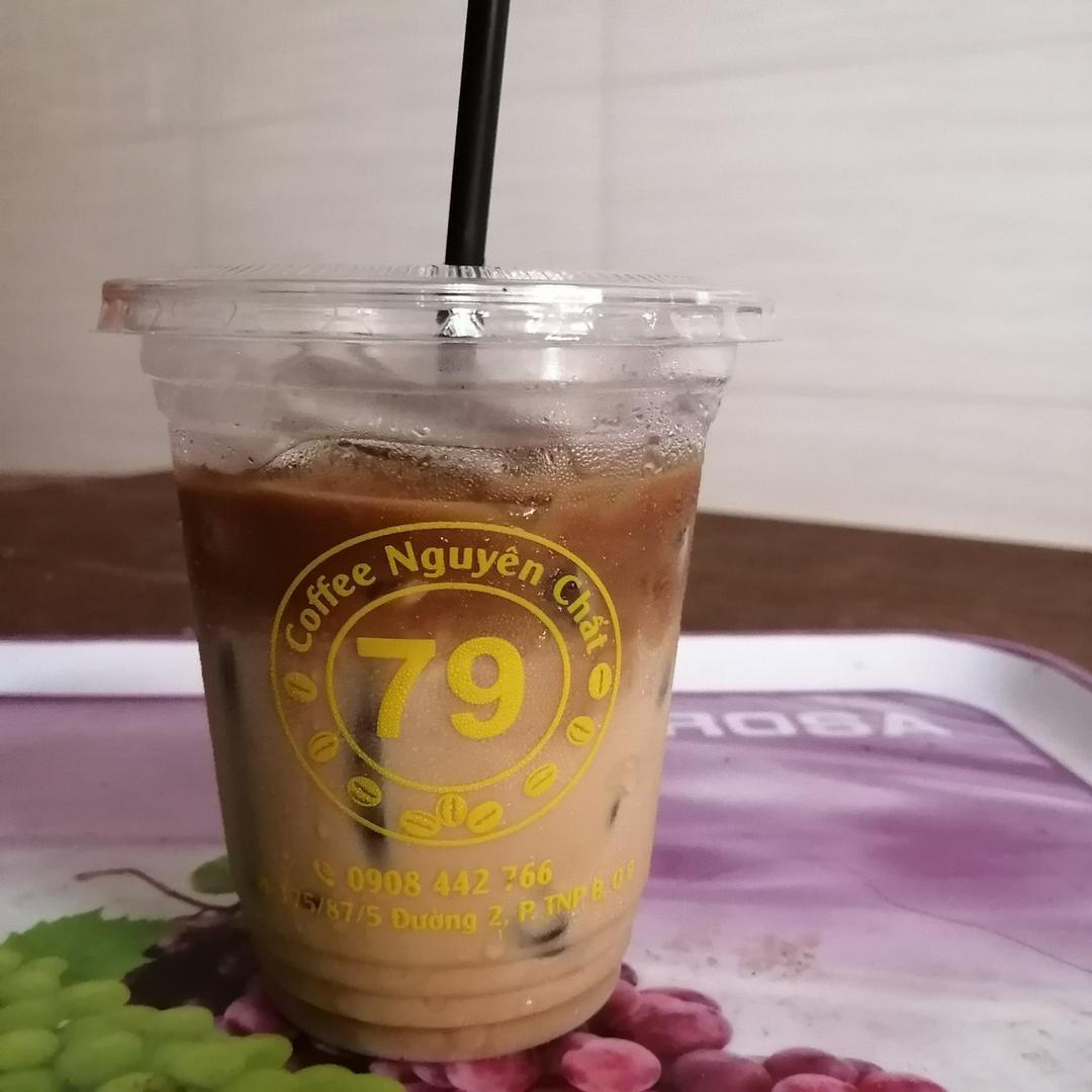 cafe-sua-a-79-uong-la-ghien