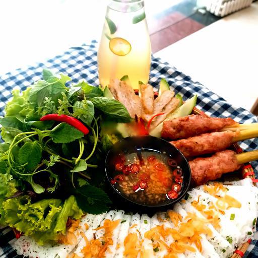 banh-hoi-nem-lui-cha-com-tra-tac