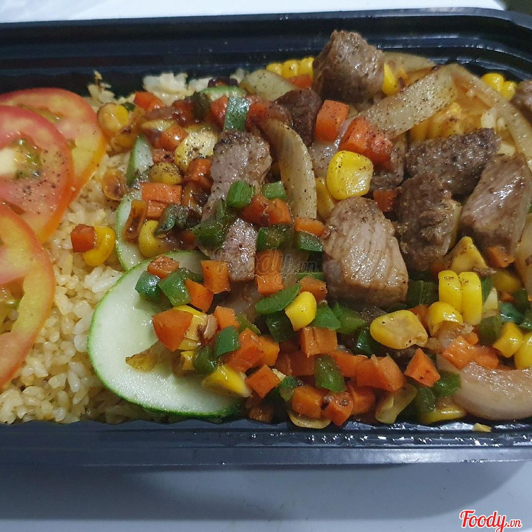 com-chien-bo-luc-lac