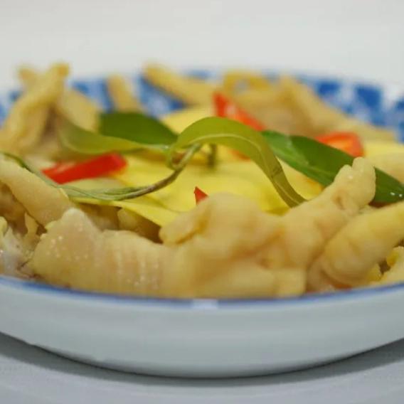 chan-ga-sa-tac-rut-xuong