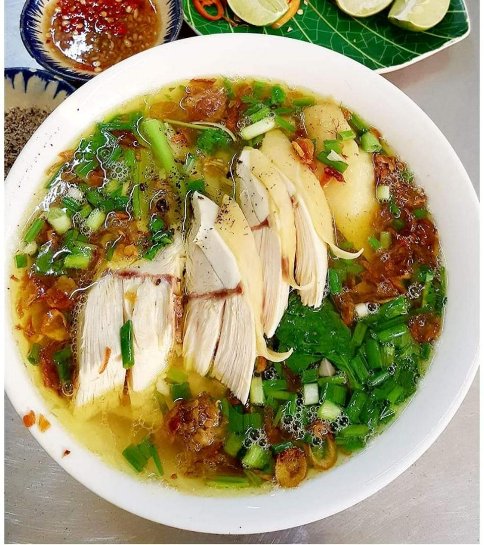 banh-canh-ga-xe