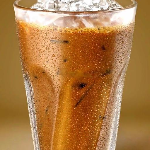 ca-phe-sua-pha-may