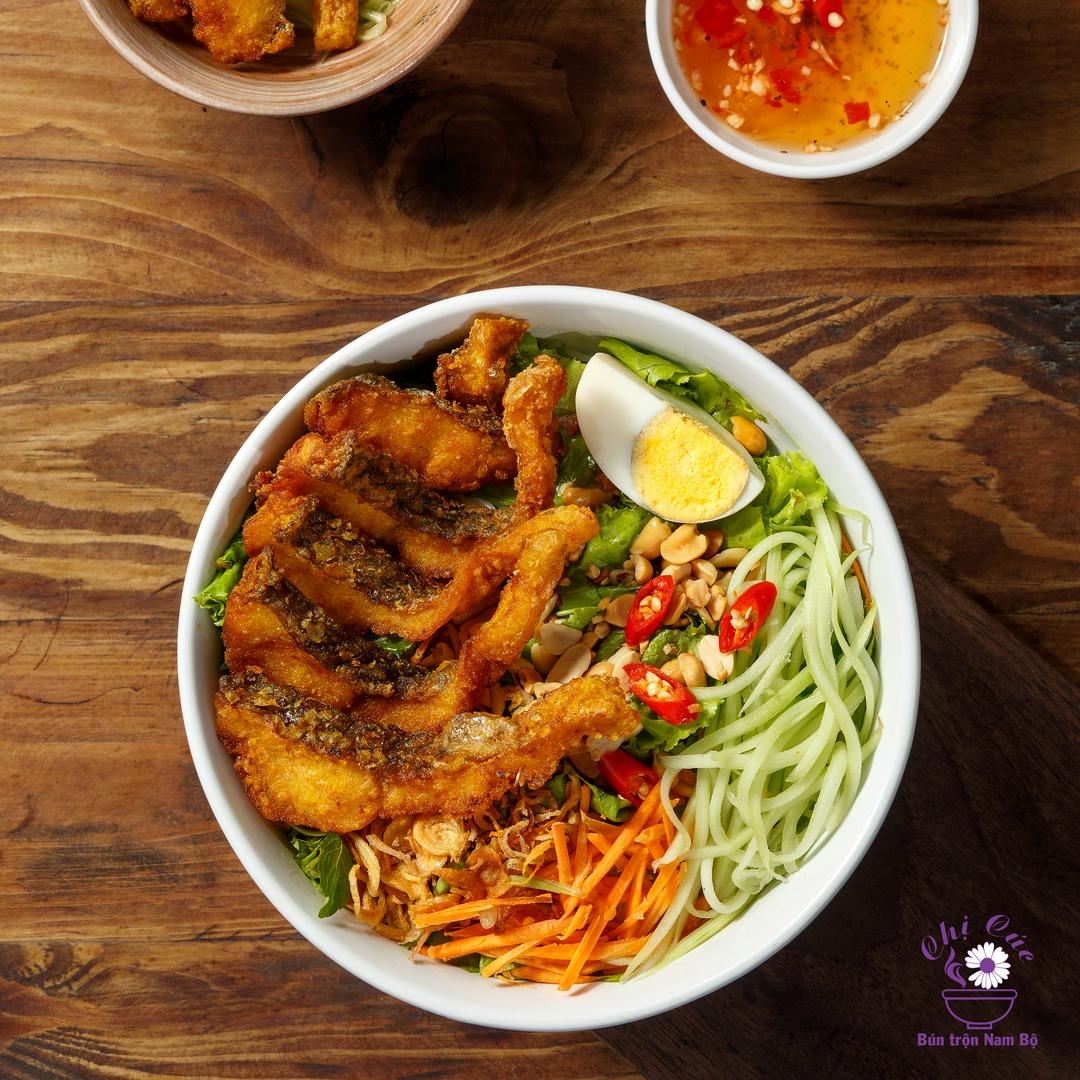 bun-tron-cha-gio-thit-heo