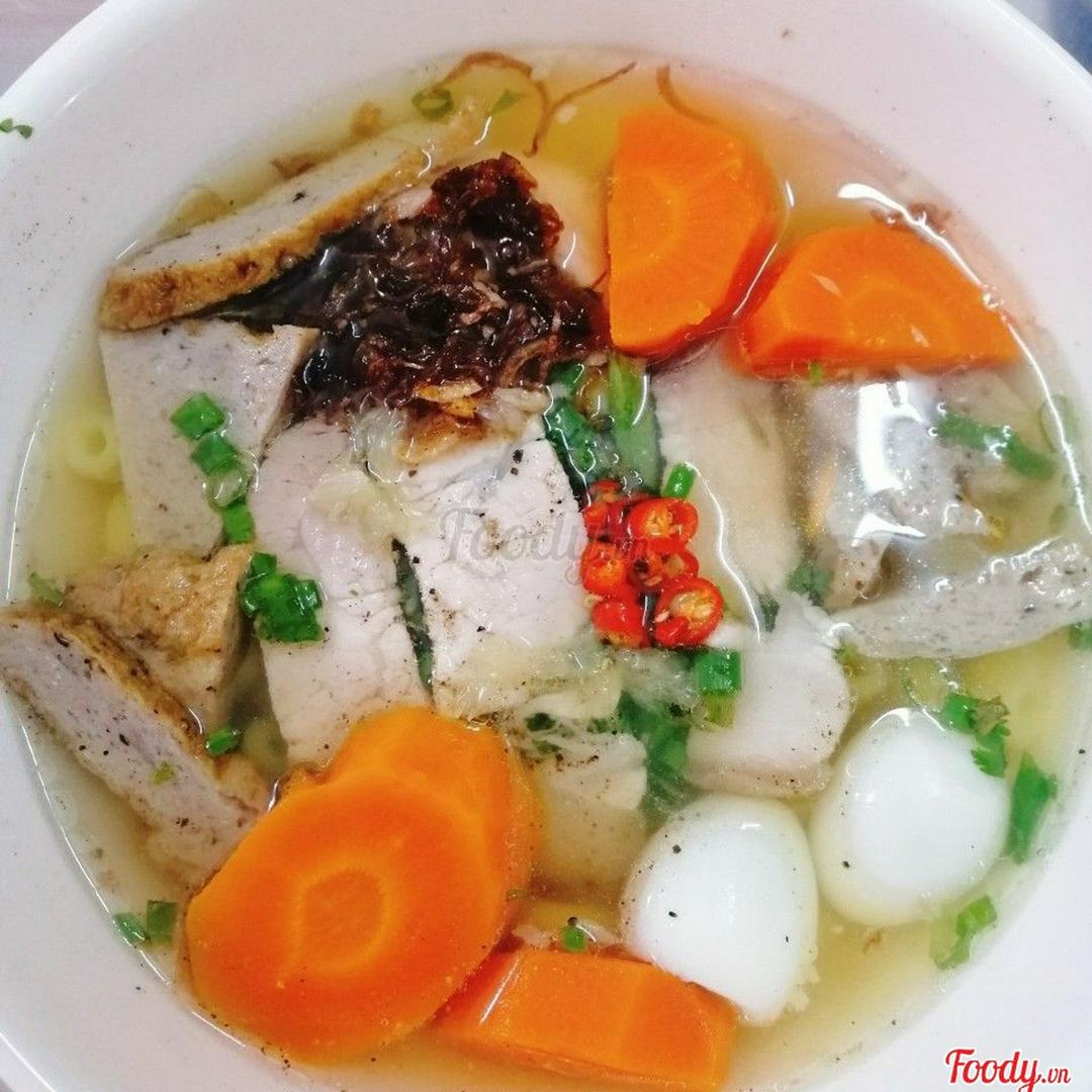 nui-thit-cat-lat-cha-ca