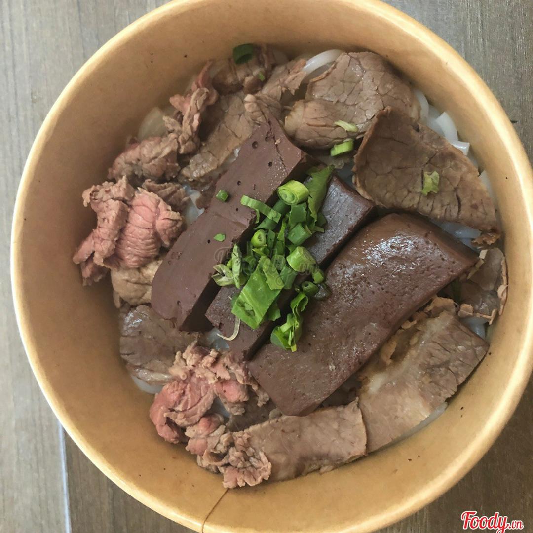 bun-bo-tai-chin-tiet